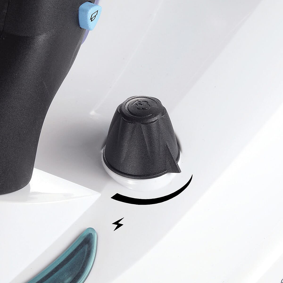 Ariete X-Vapor Delux Steam Cleaner which Sanitises,eliminating germs, bacteria, mites, etc- White