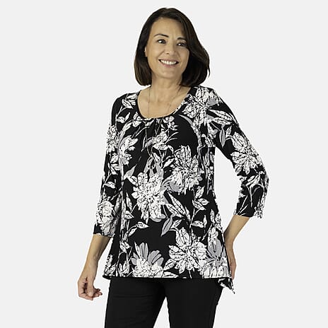 Classic Hanky Hem Print Top with Necklace