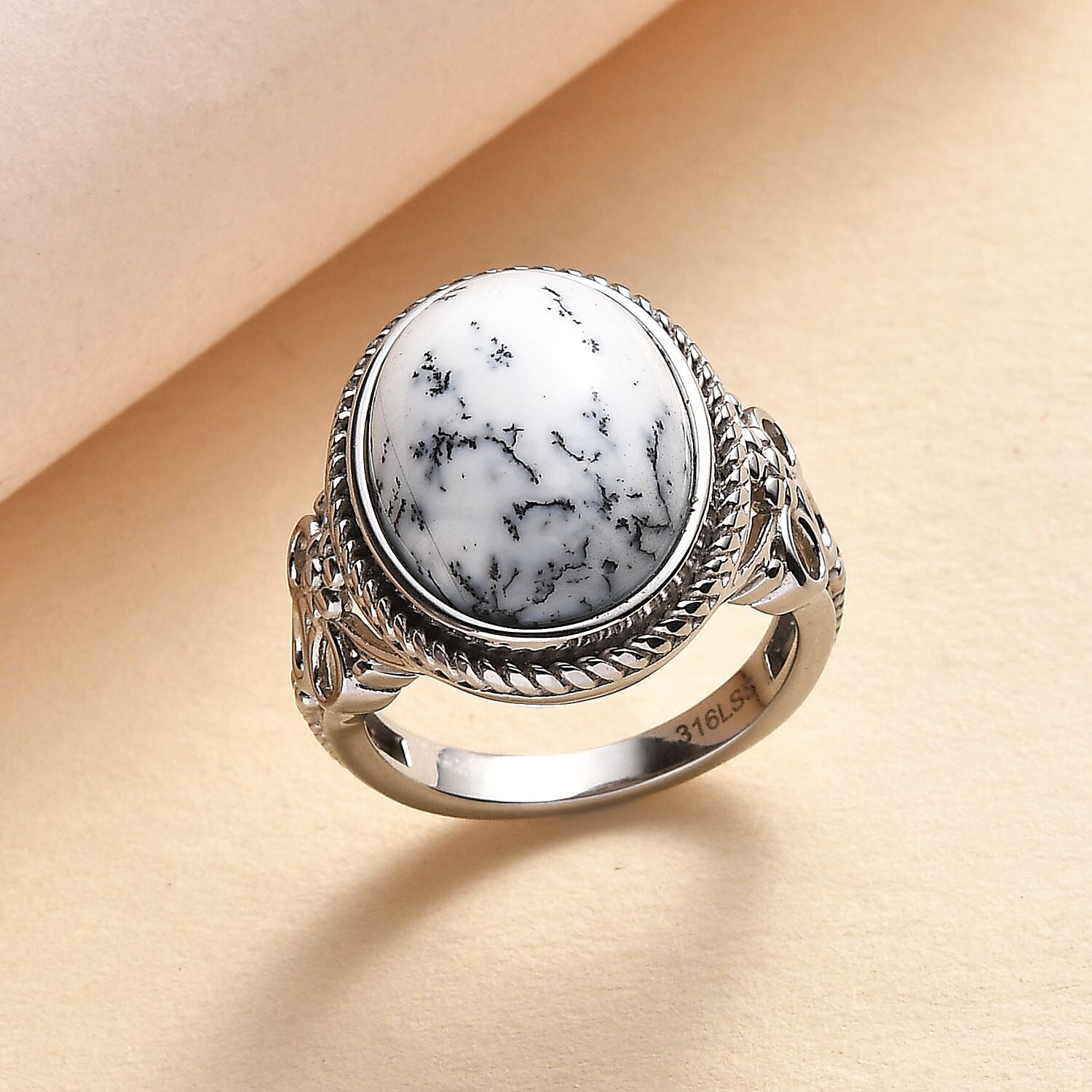 Dendritic Agate Solitaire Ring in Silver Tone 8.61 Ct.