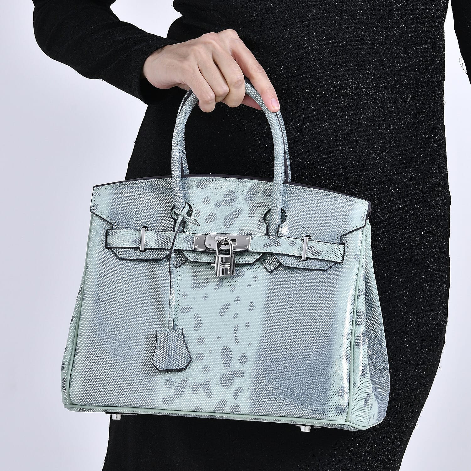 100% Genuine Leather Snakeskin Pattern Crossbody Bag - Green 100% Genuine Leather Snakeskin Pattern Crossbody Bag - Green
