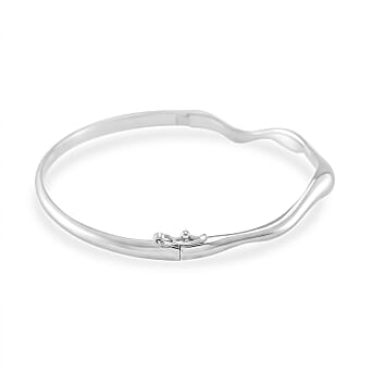https://tjcuk.sirv.com/Products/78/9/7891170/Lucy-Q-Rhodium-Overlay-Sterling-Silver-Bangle-Size-8_7891170_2.jpg?w=342&h=342