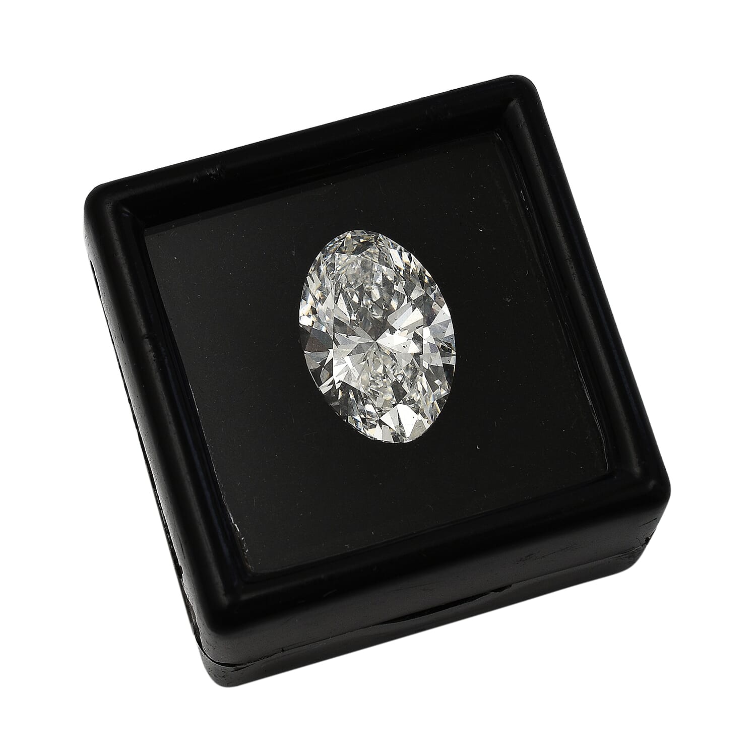 Luxuriant Diamond - 5 Cts Lab Grown Diamond Oval IGI certified VS-G