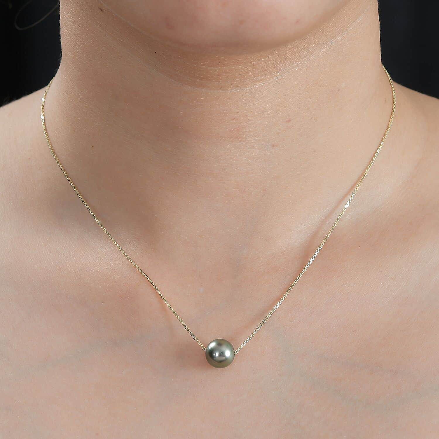 14K Yellow Gold AGI Certified AAA Tahiti Pearl Pendant with Chain (Size 18) 5.80 Ct.