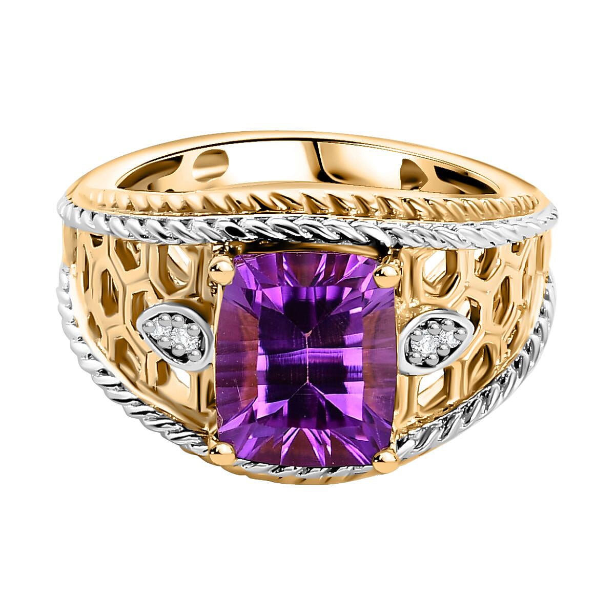 Concave Cut Zambian Amethyst & White Zircon Solitaire Ring Sterling Silver. Silver Wt. 5 Gms 3.336 Ct. Concave Cut Zambian Amethyst & White Zircon Solitaire Ring Sterling Silver. Silver Wt. 5 Gms 3.336 Ct.