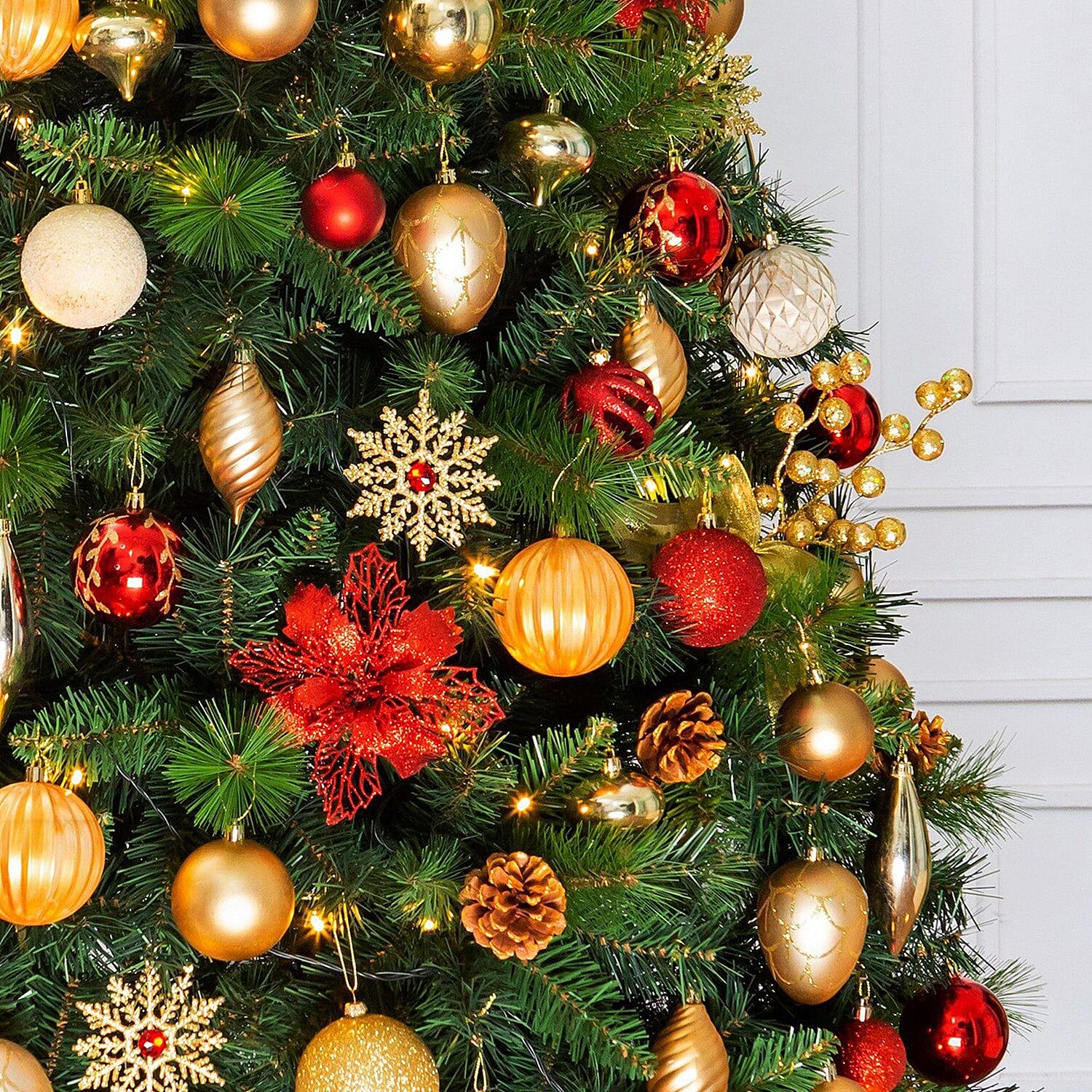 6.5ft Northern Lights Christmas Tree - Includes 120 Gold & Copper Decorations & 120 Clear Lights 1014 Tips - Diameter 122cm - Red