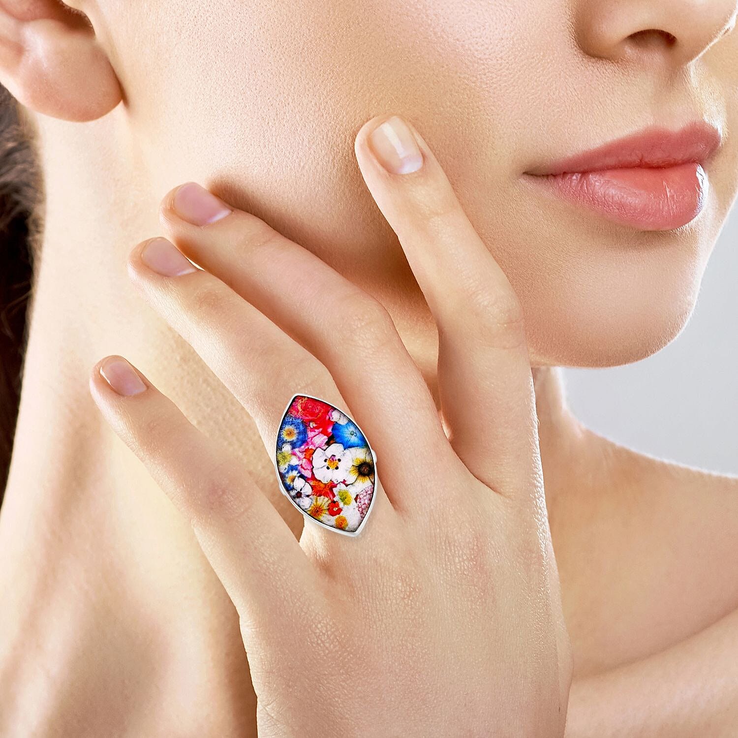 Resin  Ring  Sterling Silver 4.50 ct  4.500  Ct.