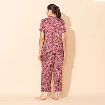 https://tjcuk.sirv.com/Products/79/0/7908227/TAMSY-Floral-Pattern-Womens-Nightwear-Set-Maroon_7908227_2.jpg?w=342&h=342
