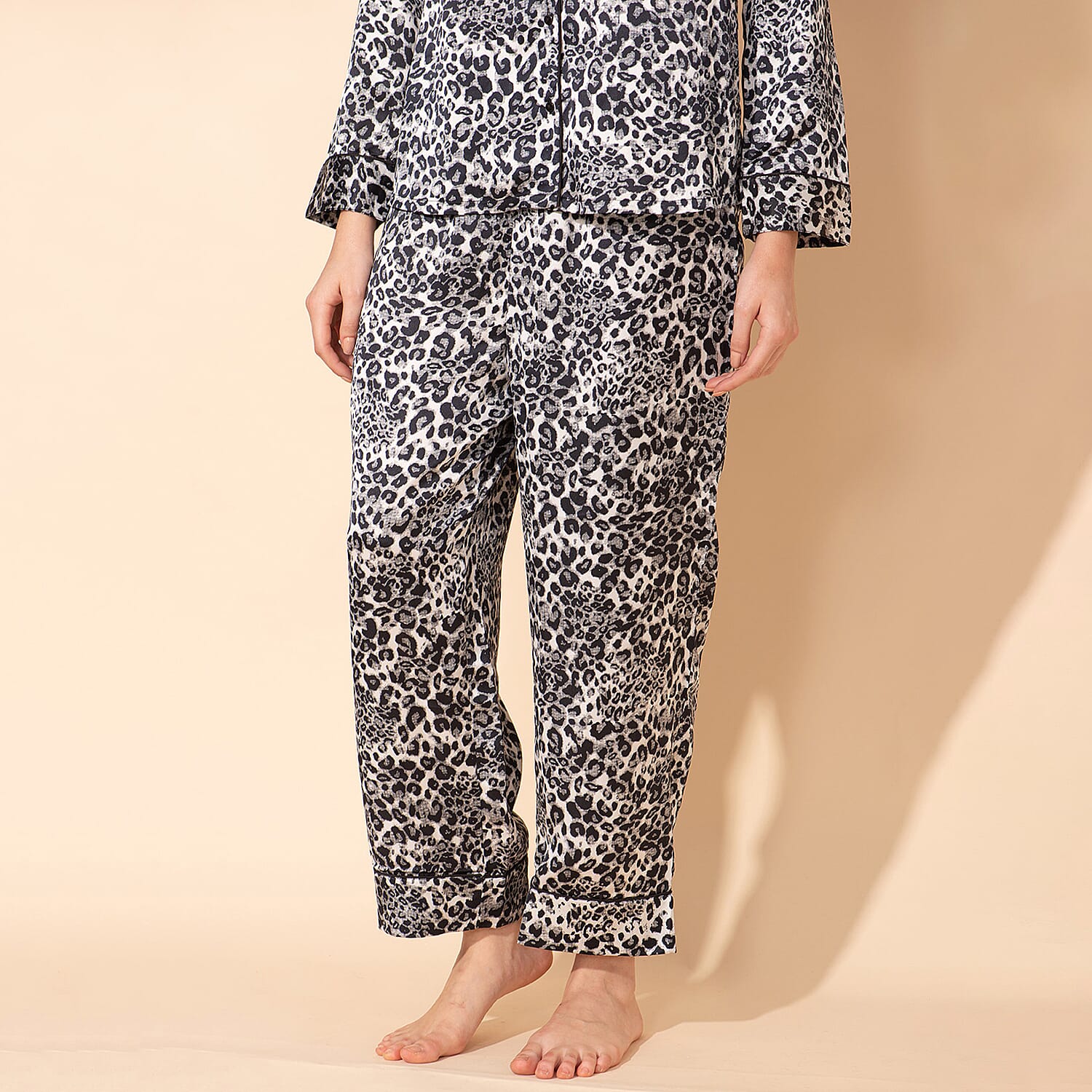 TAMSY Leopard Pattern Nightwear Set - Black & White