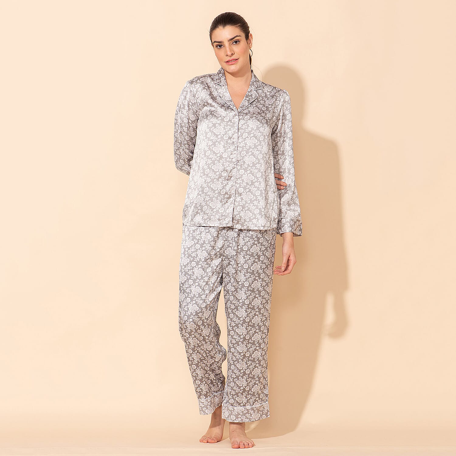 Doorbuster - TAMSY Floral Pattern Silk Like Nightwear Set (Size XXL) - Grey & White