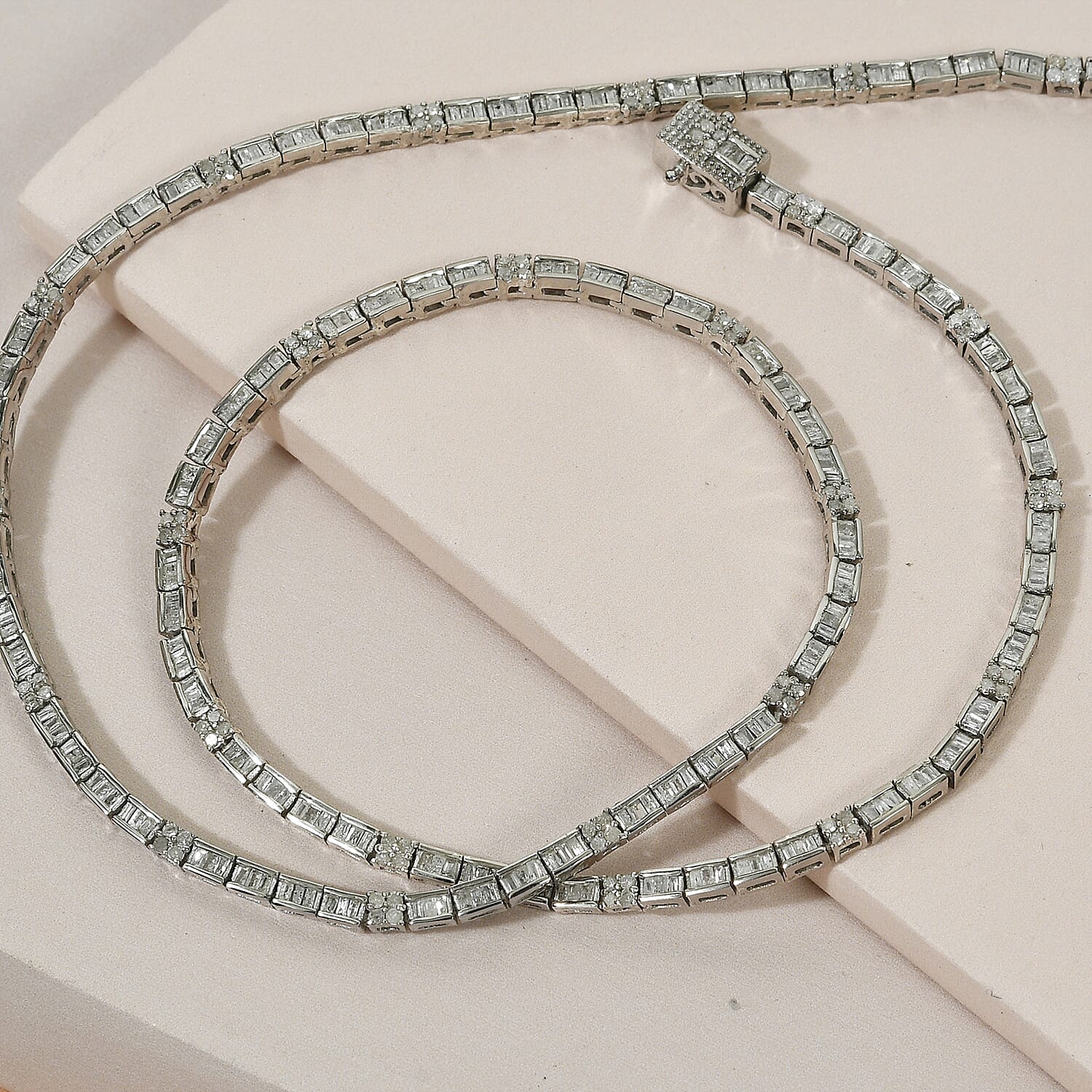 Diamond Cluster Necklace (Size - 18) in Sterling Silver 3.01 Ct, Silver Wt. 17.73 Gms