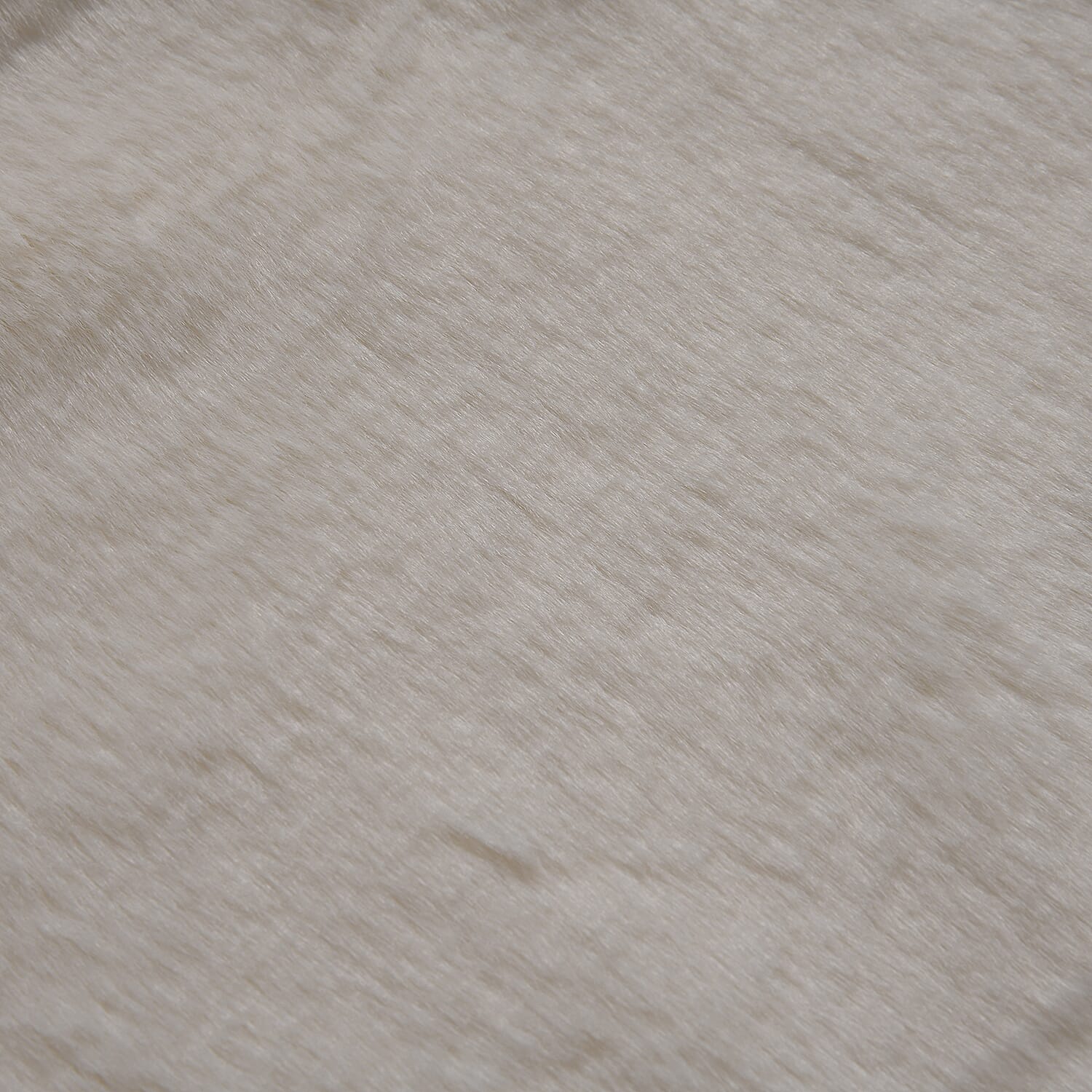 Luxury Faux Fur Rug (90x120cm) 1200 GSM  - White