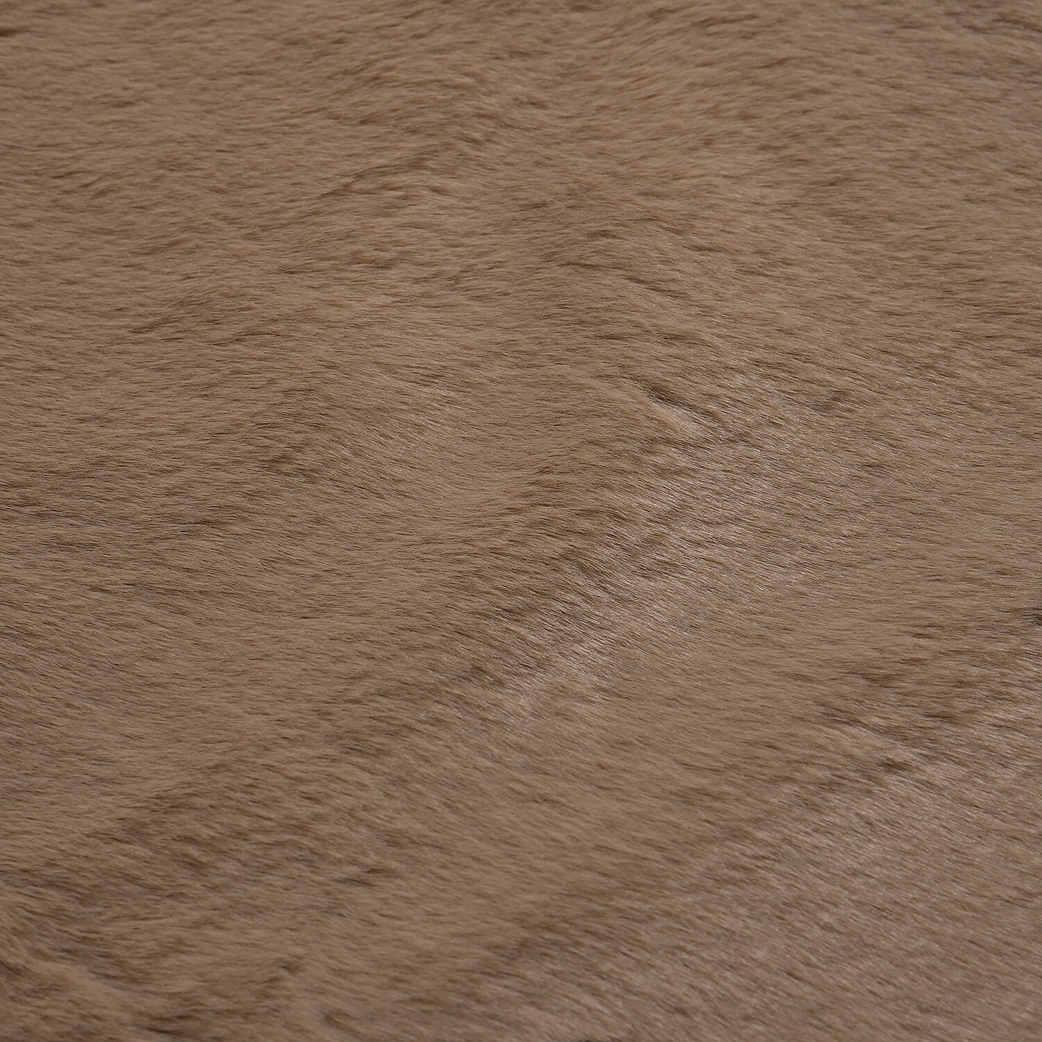 Luxury Faux Fur Rug (90x120cm) 1200 GSM- Light Brown