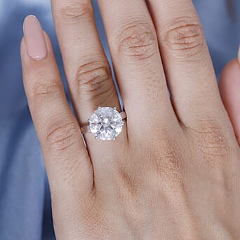 https://tjcuk.sirv.com/Products/79/2/7924768/RED-CARPET-COLLECTION-The-Ultimate-5-Ct-Solitaire-Moissanite-Ring-120-_7924768_3.jpg?w=342&h=342