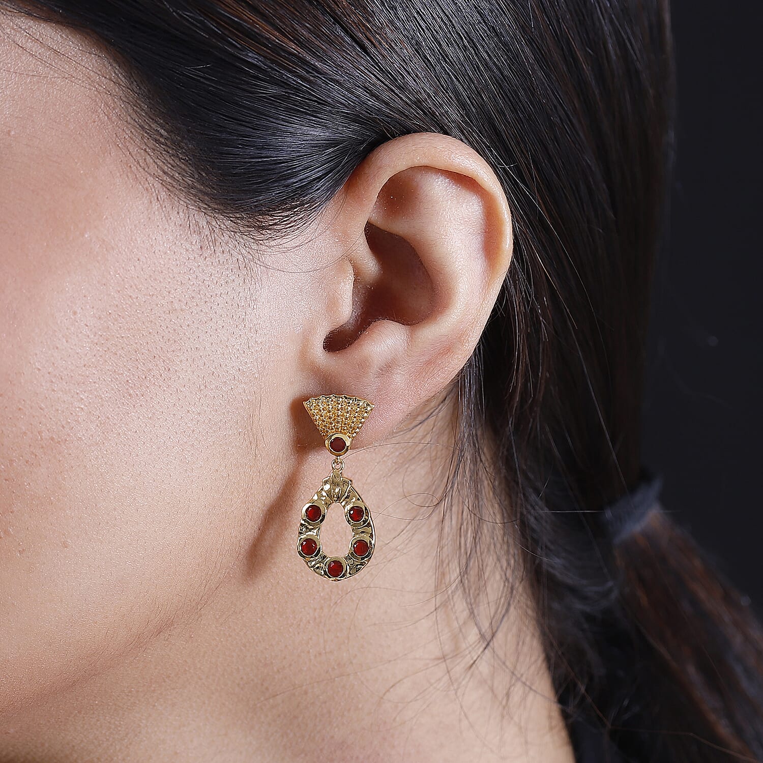 Salamanca Fire Opal Earring in 18K Vermeil Yellow Gold Plated Sterling Silver 0.95 Ct.