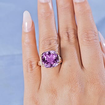 https://tjcuk.sirv.com/Products/79/2/7926235/Rose-De-France-Amethyst-White-Zircon-Main-Stone-With-Side-Stone-Ring-i_7926235_2.jpg?w=342&h=342