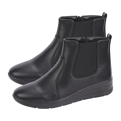 Ladies Chelsea Boots (Size 7) - Black
