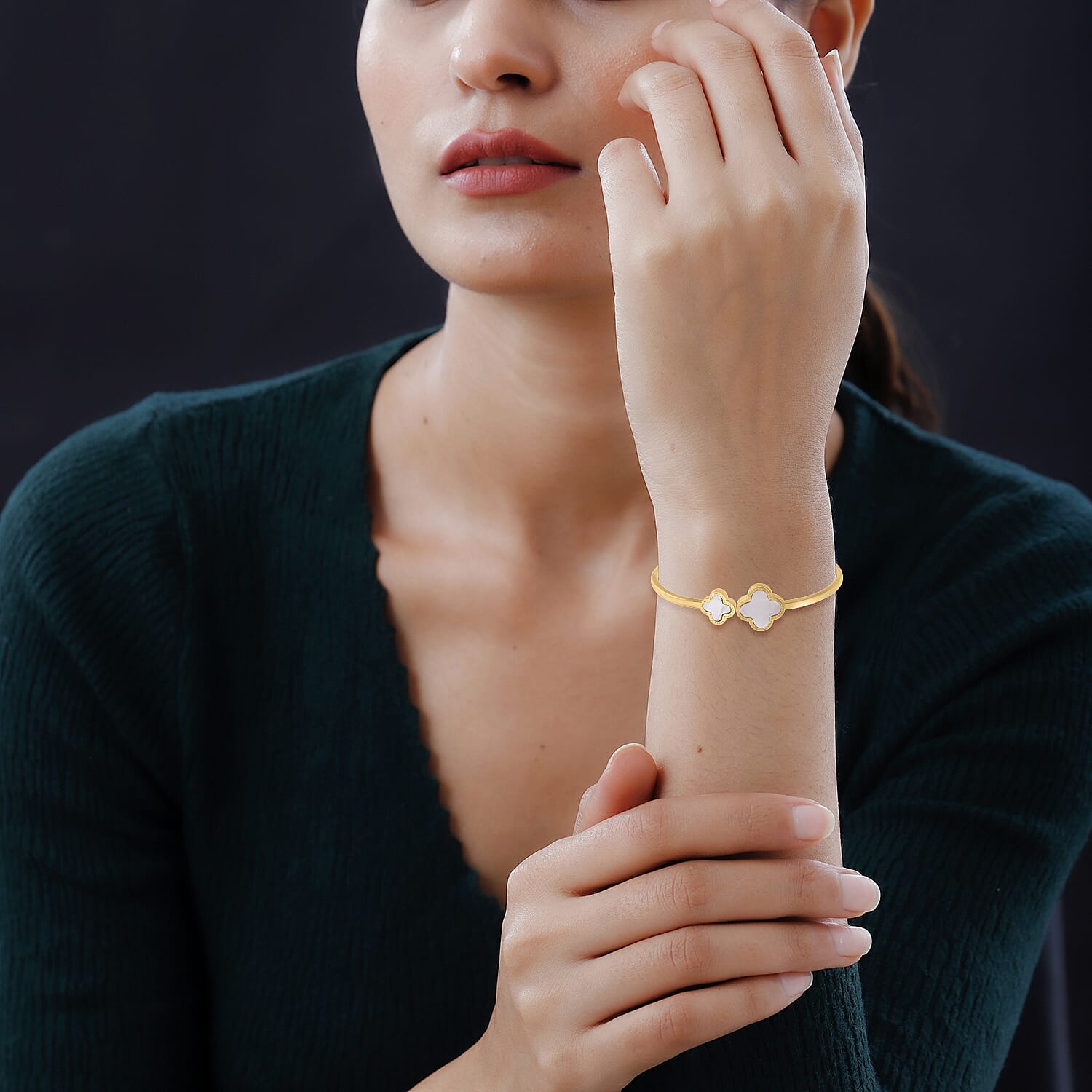 White Mother Of Pearl Bangle in Yellow Tone (Size - 7)