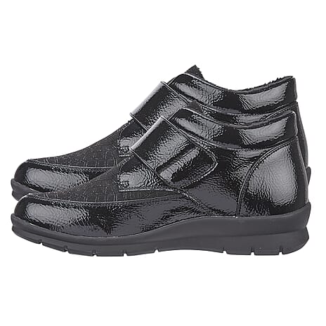 Shoe Tree Comfort BLACKTHORN Ladies Shoes (Size 6) - Black