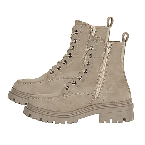 Ladies MONTREAL Lace-up Military Style Boots (Size 5) - Beige