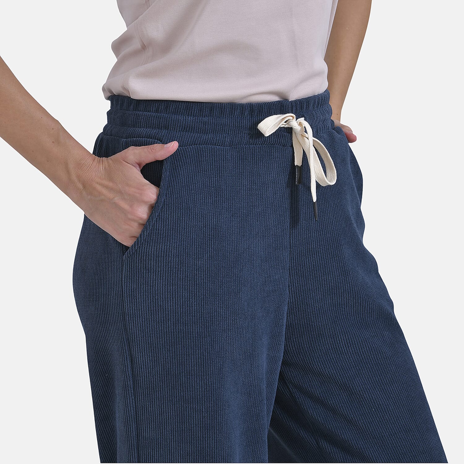 Tamsy Women's Relaxed Fit Corduroy Straight Leg Pant