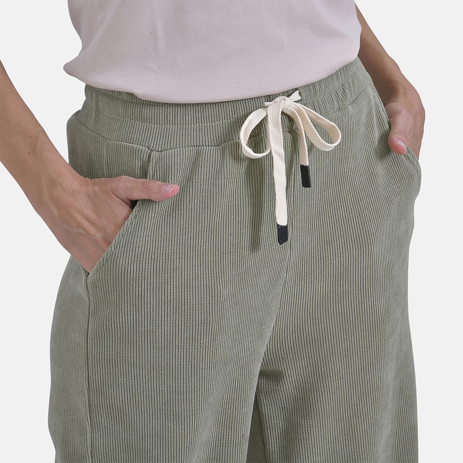 Tamsy Women's Relaxed Fit Corduroy Straight Leg Pant