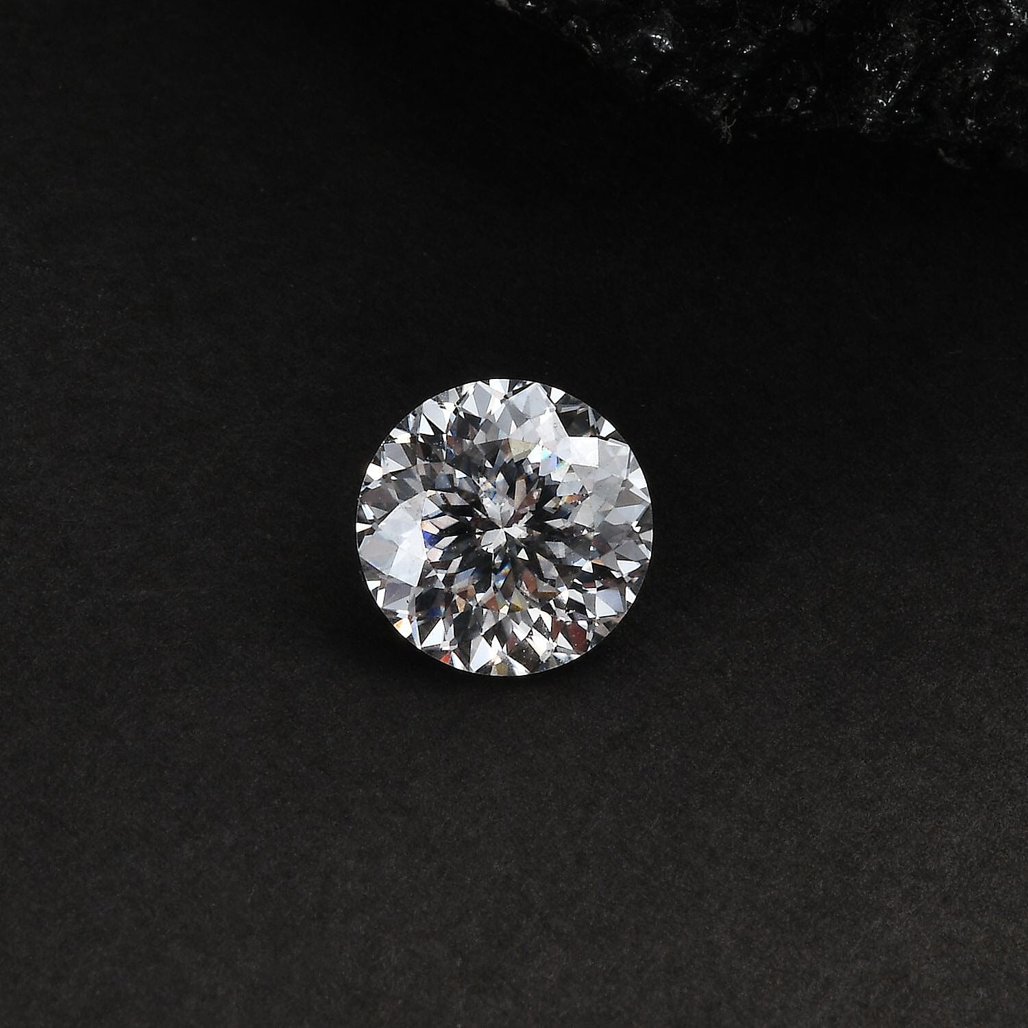 Moissanite Round 8 mm