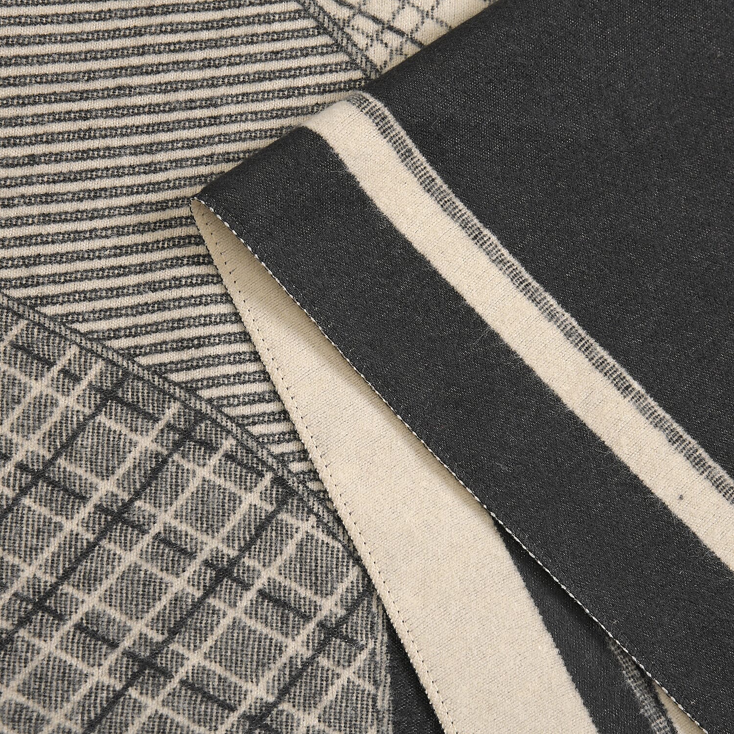 Designer Luxurious Horse Print Warm Shawl