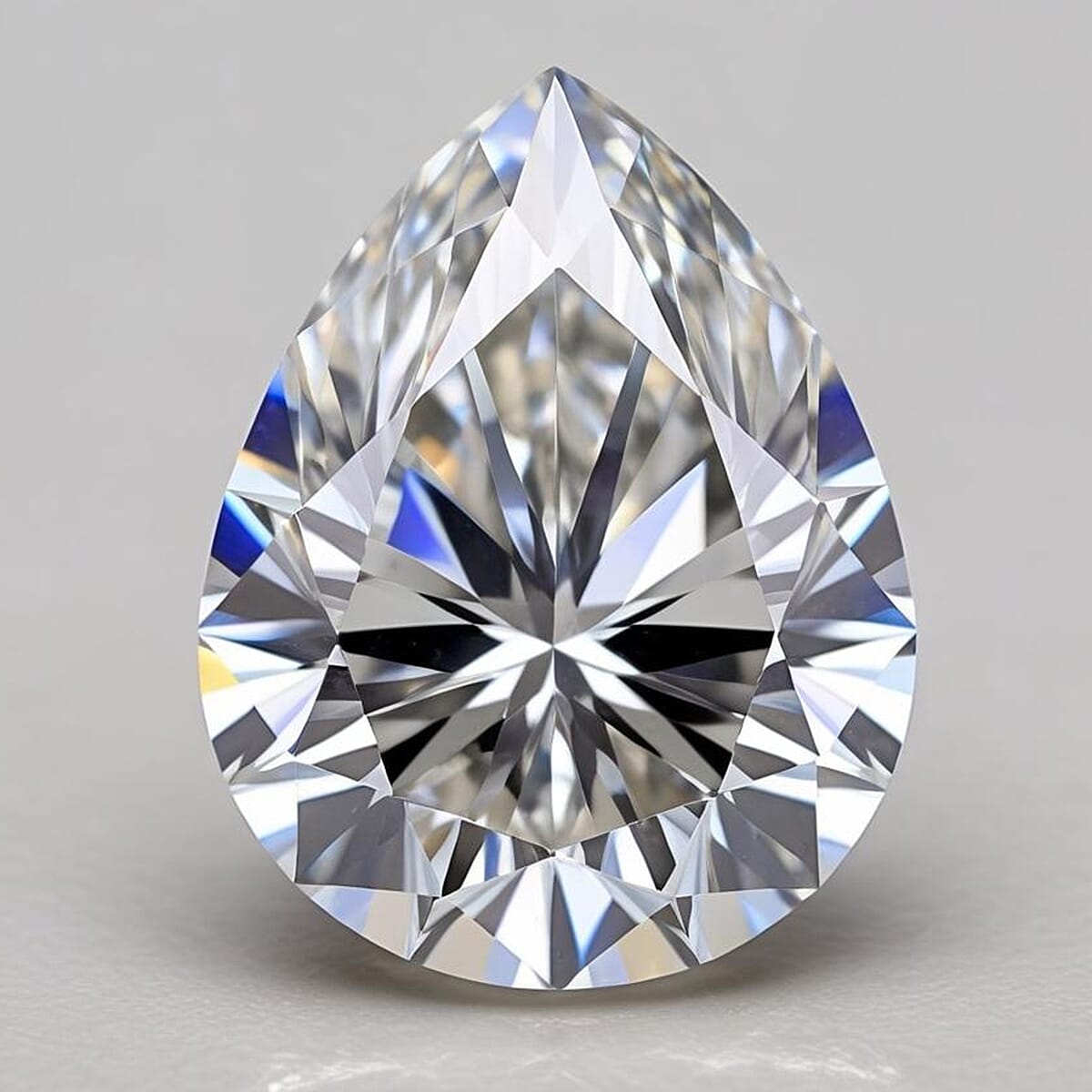 Luxuriant Diamond - IGI Certified Lab Grown Diamond (VS2-G) in Pear Shape 3.02 Ct.