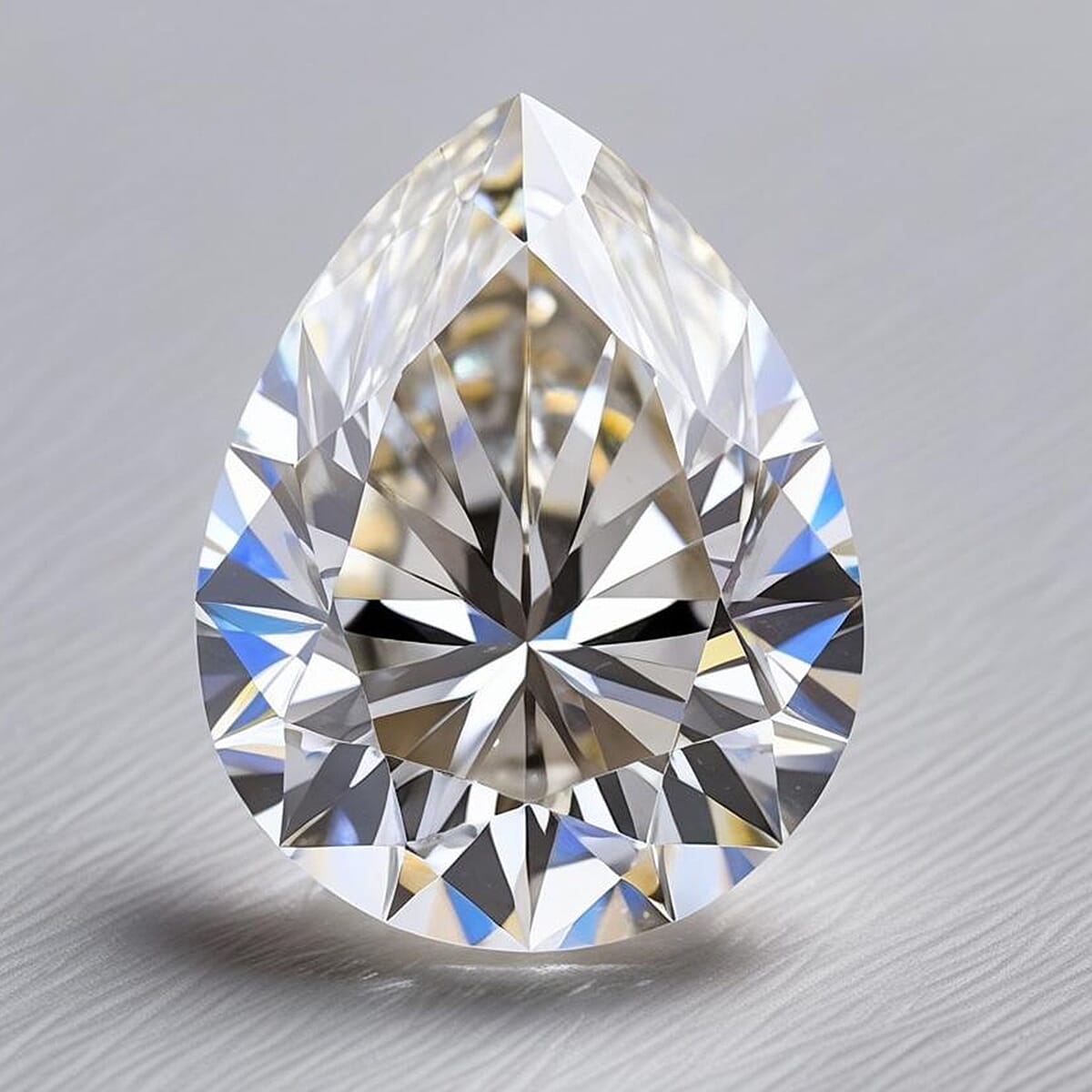 Luxuriant Diamond - IGI Certified Lab Grown Diamond (VS2-G) in Pear Shape 3.02 Ct.