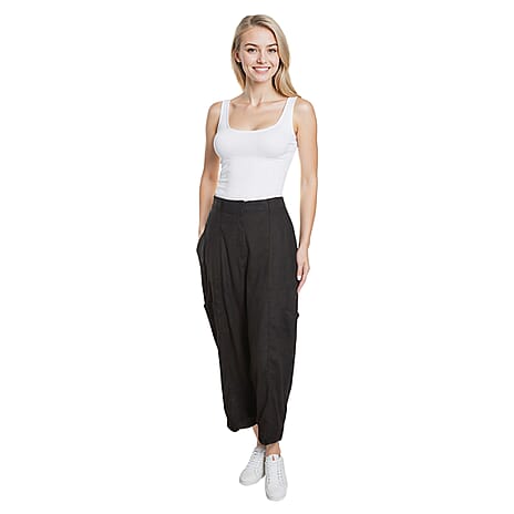 La Marey Relaxed Fit 3-4 Length Cargo Capri Pants with Pockets (Size 14) - Black