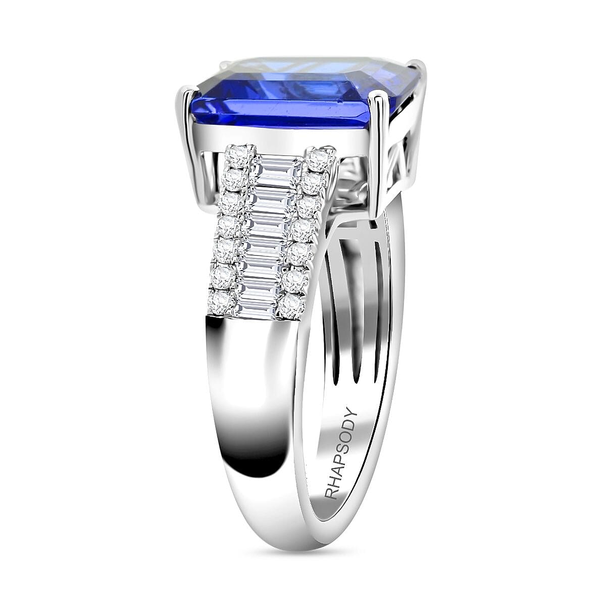 950 Platinum  AAAA  Tanzanite   White Diamond  VS Ring 5.30 pc,  Platinum Wt. 7.73 Gms  5.300  Ct.