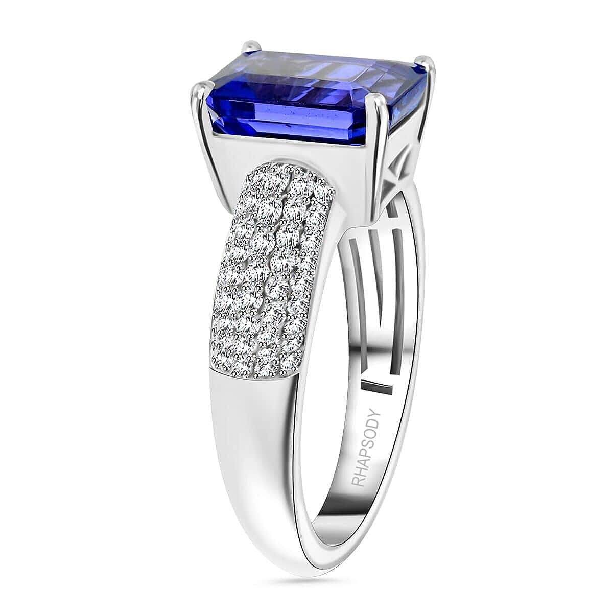 950 Platinum  AAAA  Tanzanite   White Diamond  VS Ring 4.70 pc,  Platinum Wt. 7.72 Gms  4.700  Ct.