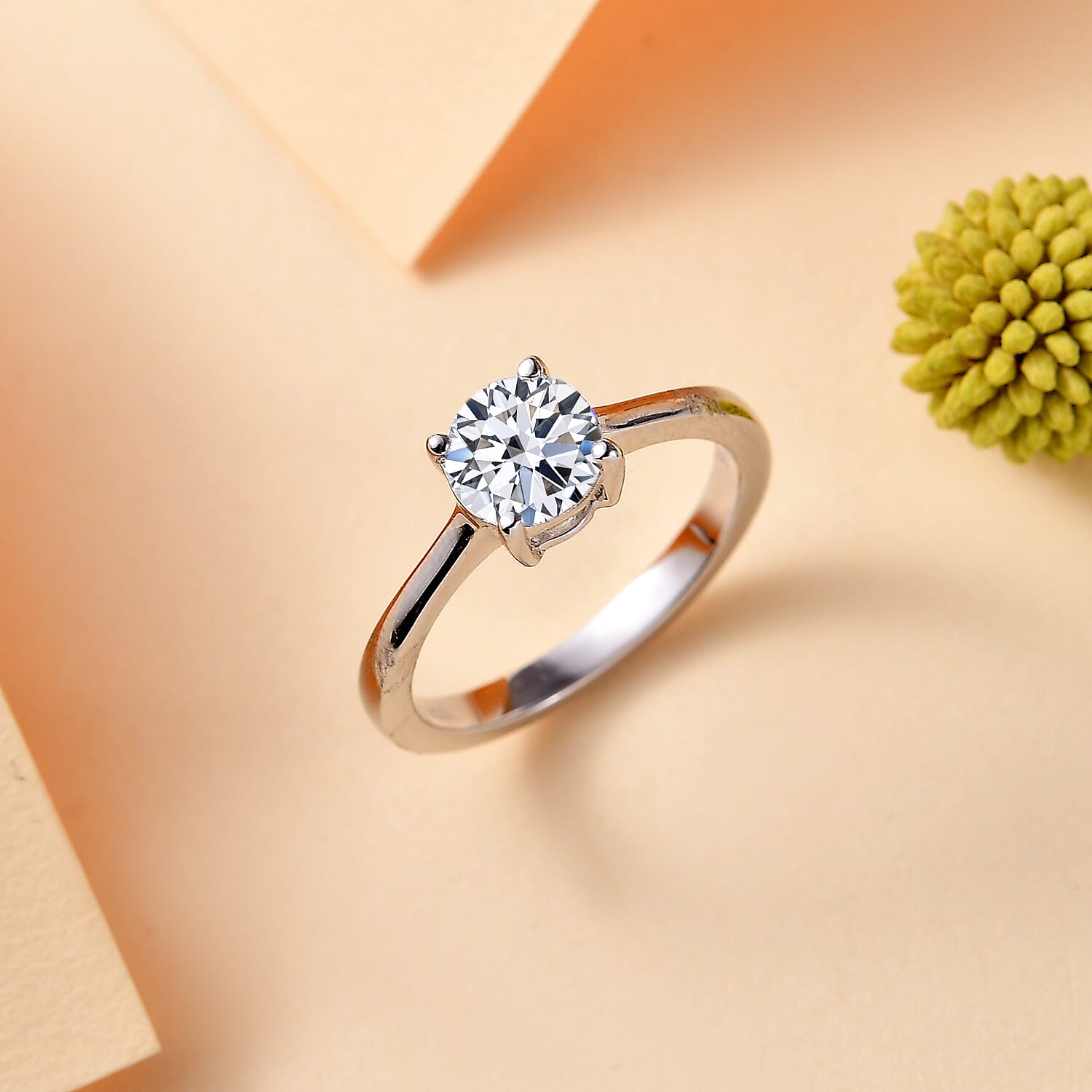 Luxuriant - 9K White Gold SGL Certified Lab Grown Diamond (VS-EF) Solitaire Ring 1.00 Ct.