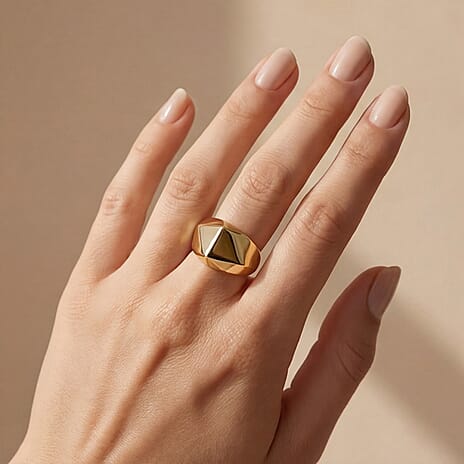 Mega Close Out Deal - 9K Yellow Gold Pyramid Ring, Gold Wt. 3.15 Gms.
