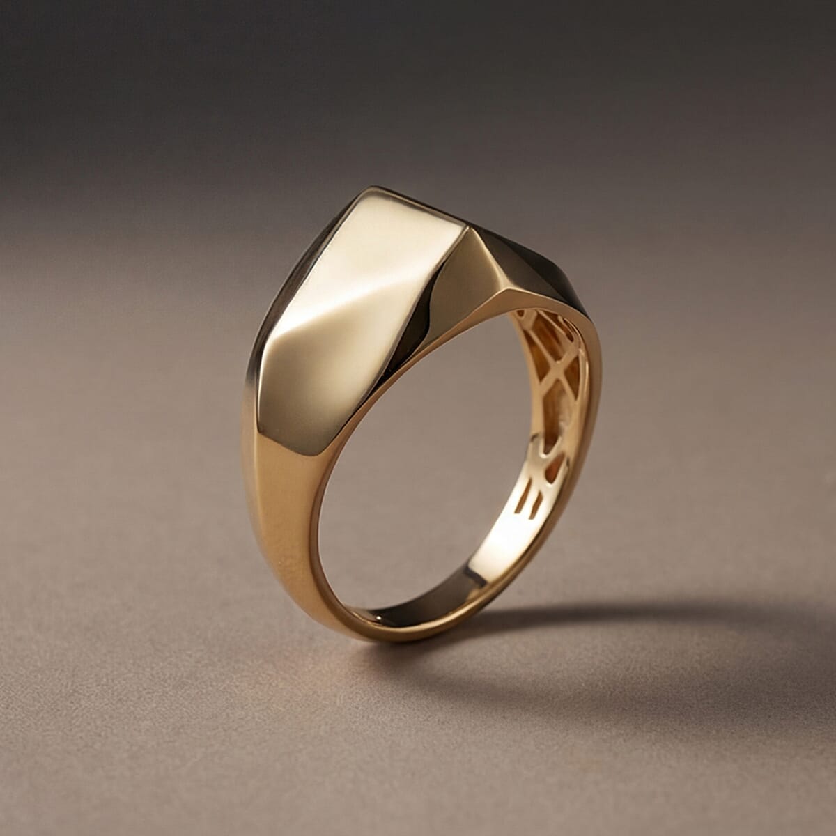 Mega Close Out Deal - 9K Yellow Gold Pyramid Ring, Gold Wt. 3.15 Gms.