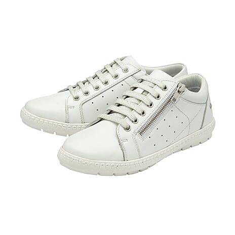 Lotus Ladies Leather Sneakers (Size 4) - White