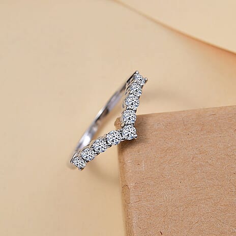 Luxuriant Diamond 9K White Gold SGL Certified Lab Grown Diamond VS-EF Fancy Ring