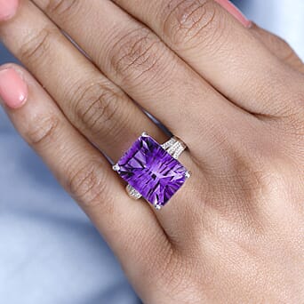 https://tjcuk.sirv.com/Products/79/5/7955376/Moroccan-Amethyst-White-Zircon-Fancy-Ring-in-rhodium-Sterling-Silver-1_7955376_2.jpg?w=342&h=342