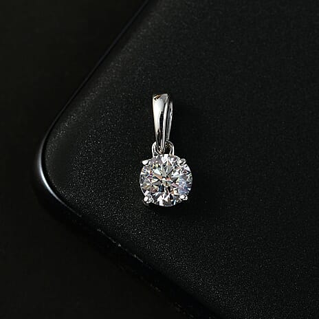 Luxuriant Event Preview - Luxuriant Diamond 9K White Gold SGL Certified Lab Grown Diamond (VS-E-F) Solitaire Pendant 0.51 Ct.