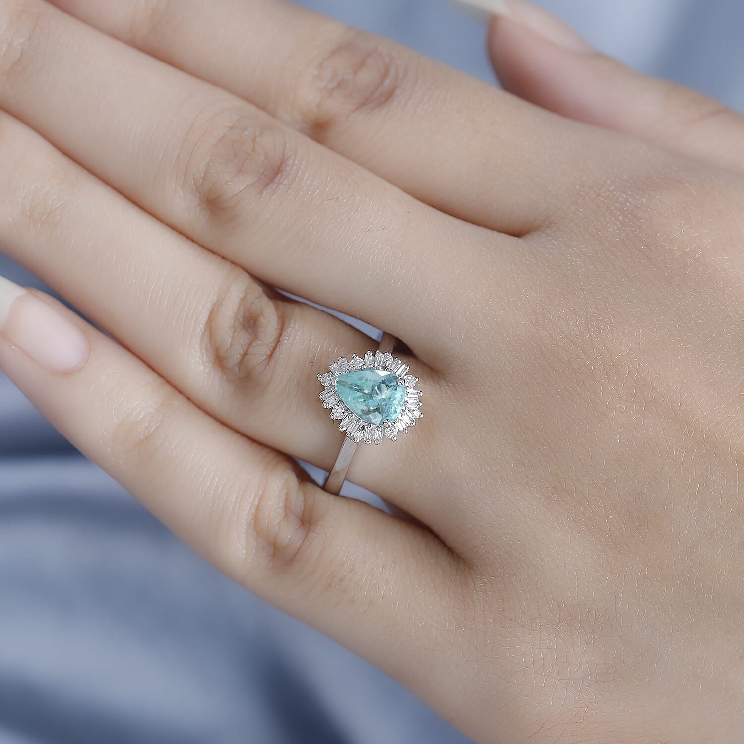 Rhapsody 950 Platinum AAAA Paraiba Tourmaline, White Diamond VS-E-F Solitaire Ring 1.34 Ct, Platinum Wt. 6 Gms.