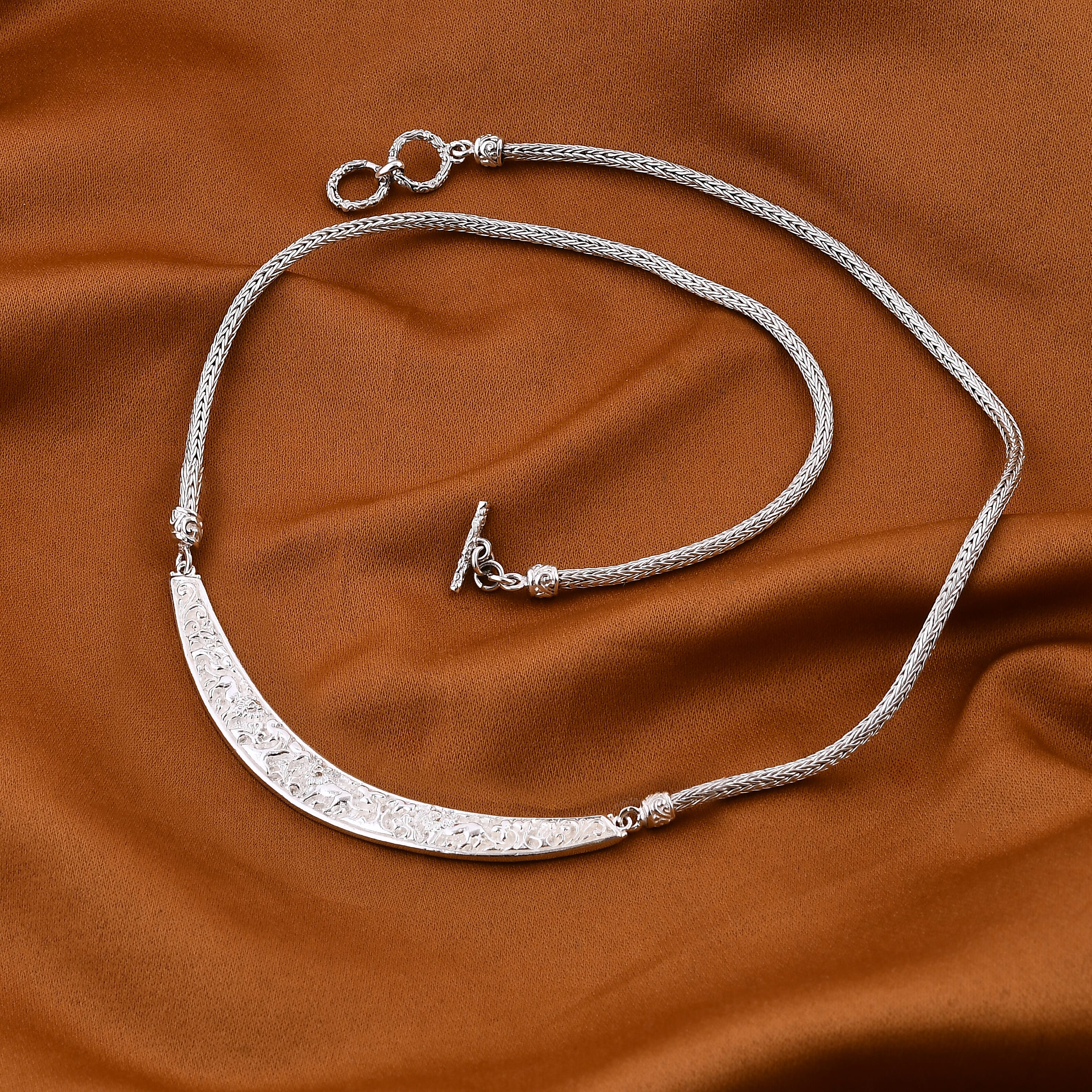 Sterling Silver Necklace (Size - 20) with T - Bar Clasp, Silver Wt. 28.98 Gms.
