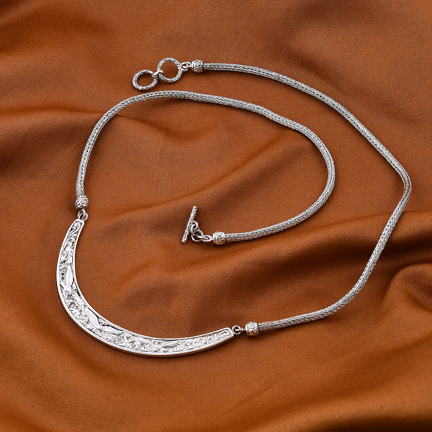 Sterling Silver Necklace (Size - 20) with T - Bar Clasp, Silver Wt. 27.56 Gms.
