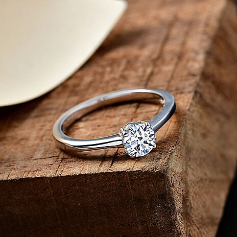 Luxuriant Diamond 9K White Gold SGL Certified Lab Grown Diamond (VS-E-F) Solitaire Ring 0.51 Ct.
