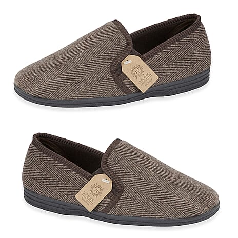 New Arrival - Winters Must have- Jo & Joe Mens Slipper with Memory Foam Sole (Size 9) - Brown