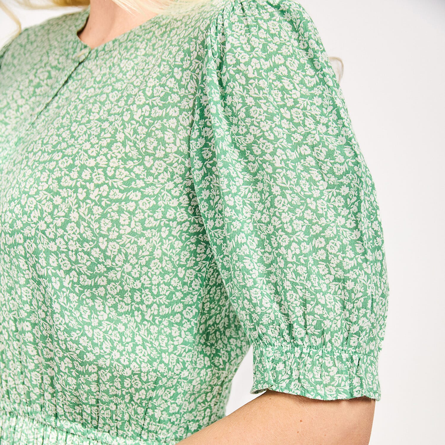 Nabella DITSY PRINT DRESS Nabella DITSY PRINT DRESS