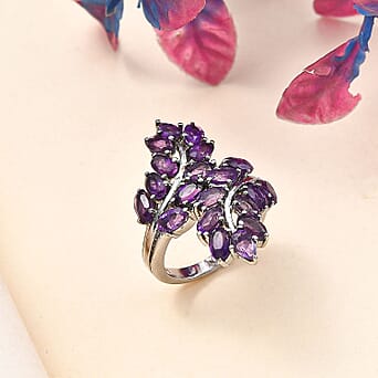 https://tjcuk.sirv.com/Products/79/6/7963753/African-Amethyst-Cluster-Ring-in-Silver-Tone-4-25-Ct_7963753_1.jpg?w=342&h=342