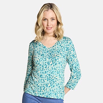 https://tjcuk.sirv.com/Products/79/7/7972382/Emreco-Casual-3-4-Sleeve-V-Neck-Animal-Printed-Top-Size-10_7972382.jpg?w=342&h=342