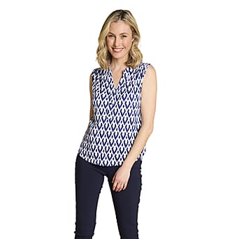 https://tjcuk.sirv.com/Products/79/7/7972461/Emreco-ITY-Knitted-Blouse-White_7972461_1.jpg?w=342&h=342
