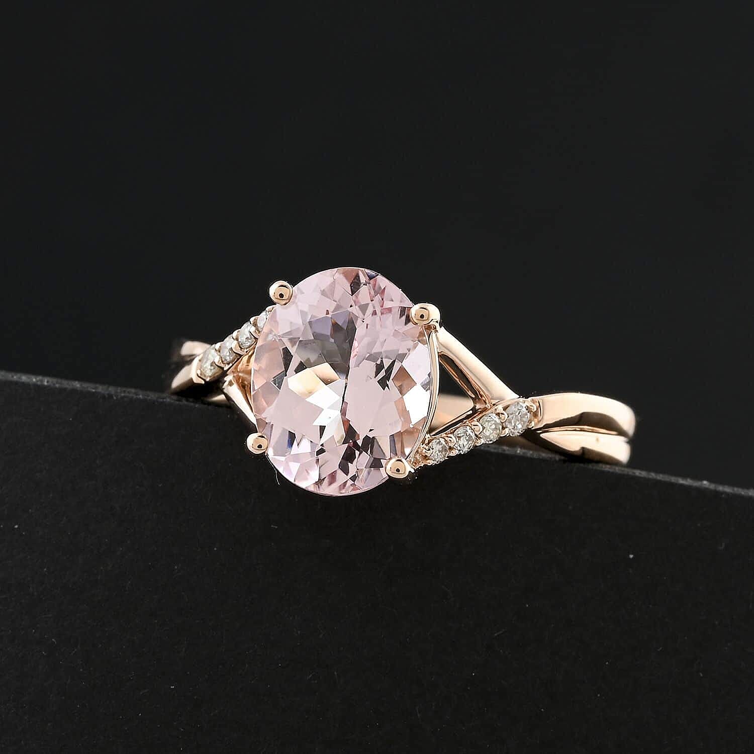 Luxoro  10K Rose Gold  AAA   Pink Morganite ,  White Diamond  I2 Ring 3.50 ct,  Gold Wt. 3.67 Gms  3.500  Ct.