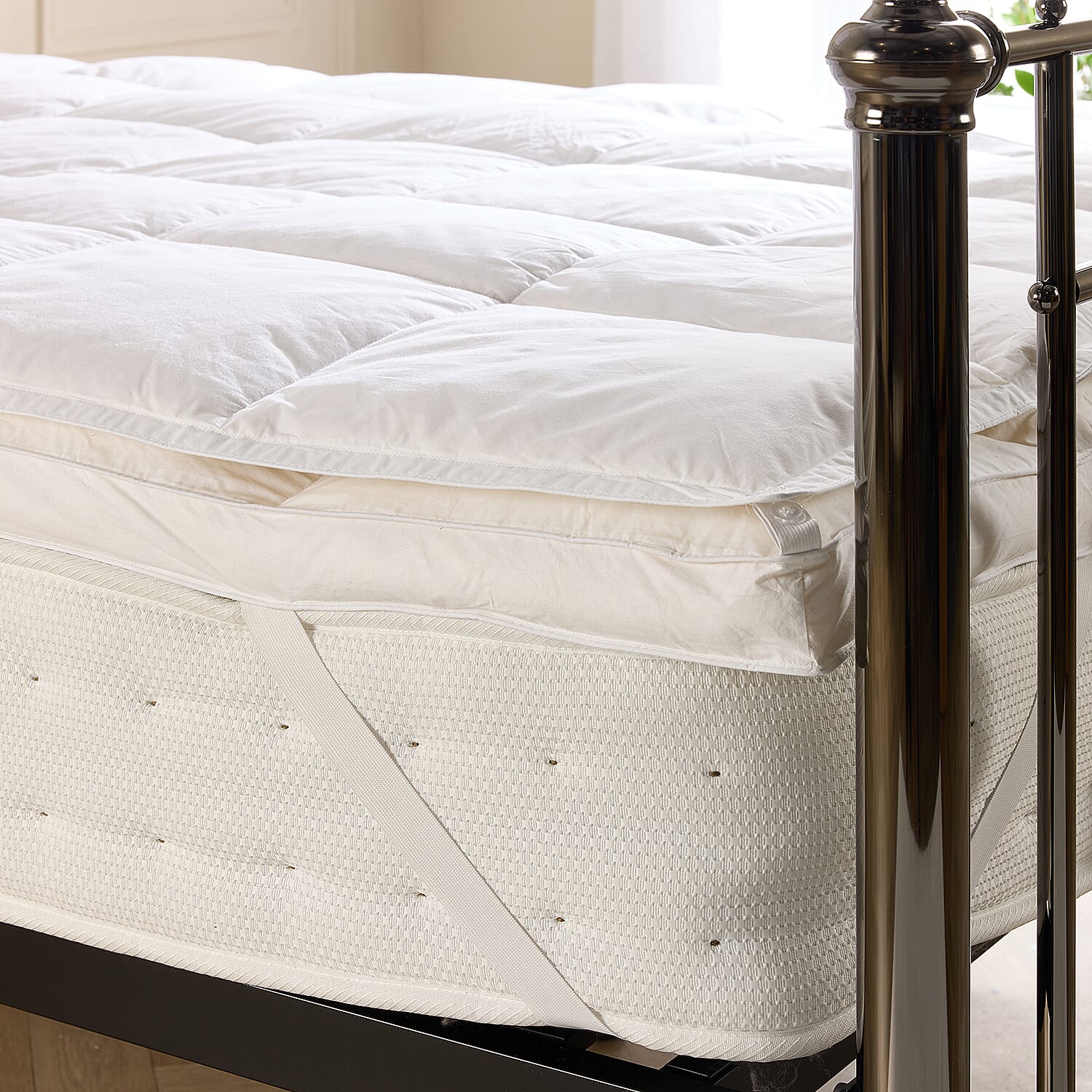 Duck Feather & Down Dual Layer Mattress Topper Duck Feather & Down Dual Layer Mattress Topper